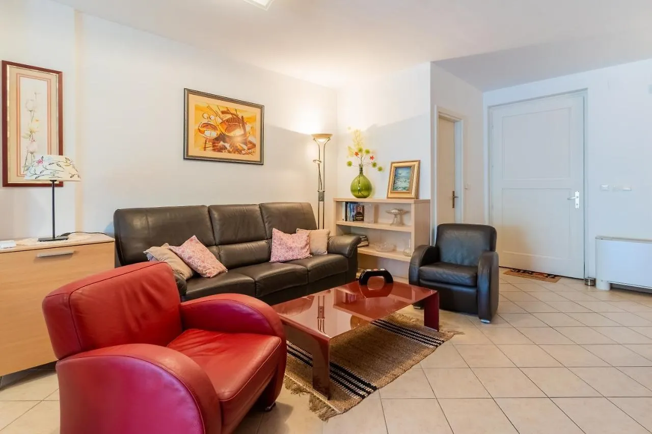 Apartman Bruna Cres 0*,  Croatia